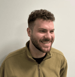 Θάνος Παπαδογιάννης